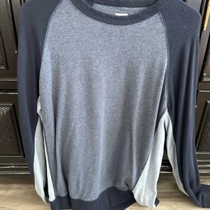 Bonobos pullover.